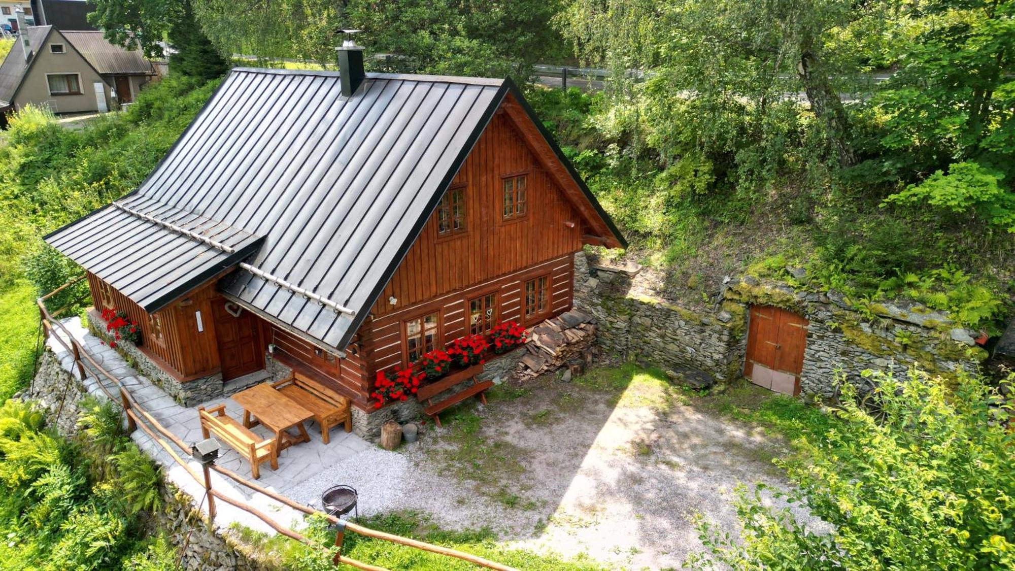 Roubenka U Milánka Vila Pec pod Snezkou Exterior foto